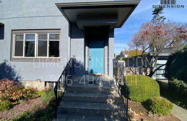 2 bedroom, Spacious, Apartment in Downtown Tacoma with W hookups! - 1309 South 7th Street, Tacoma, WA 98405