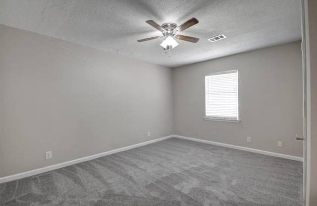 925 Westland Drive SW Gallery 3