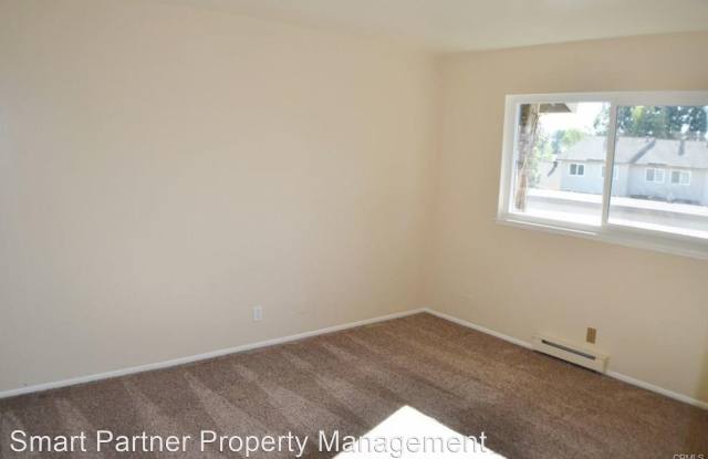 7081 Fulton Way Gallery 4