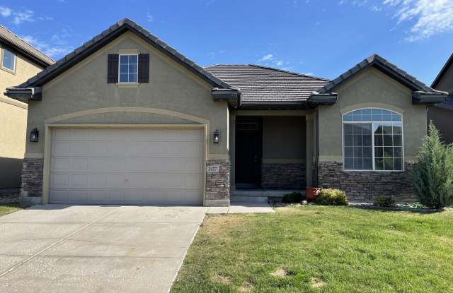 1957 Fielding Hill Lane photos photos