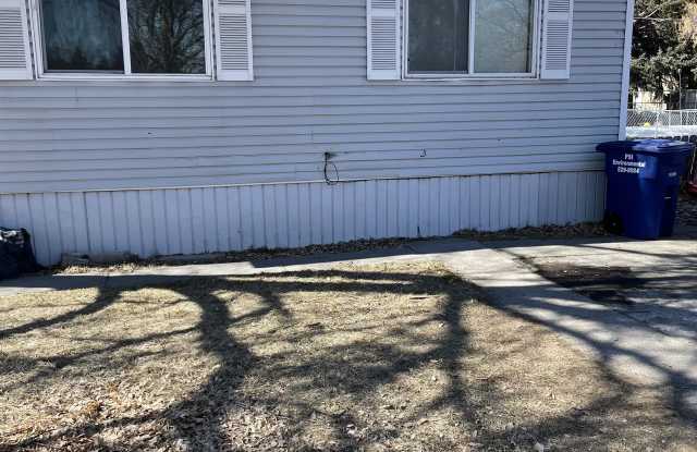 630 N Adam Dr photos photos