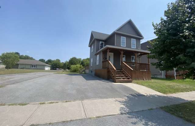 160 Breen Avenue - 160 Breen Avenue, Watertown, NY 13601