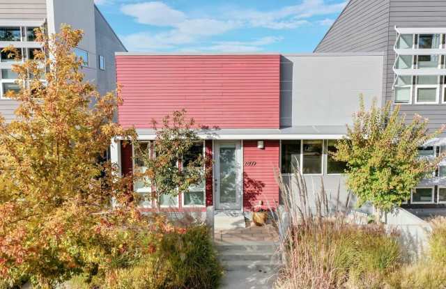 Modern, Spacious 3BR Townhome Near Downtown Denver - 2809 West 52nd Avenue, Denver, CO 80221