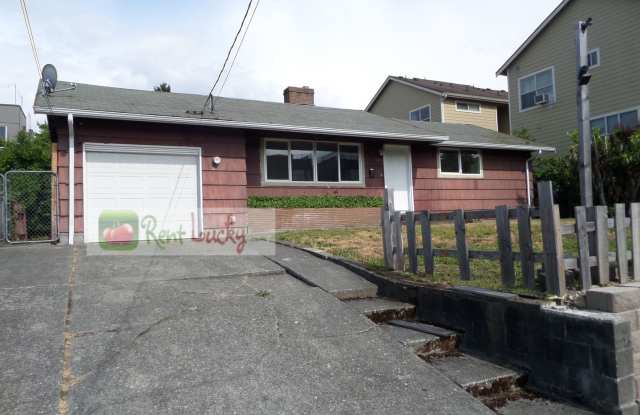 Super-Cute 2-Bedroom Home w/Attached Garage and Large Yard in Great Seattle Location!! photos photos