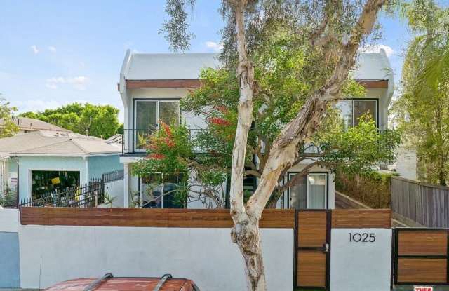 1025 Pleasantview Ave Gallery 3