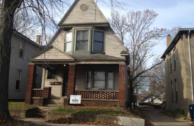 638 N 8th Street photos photos