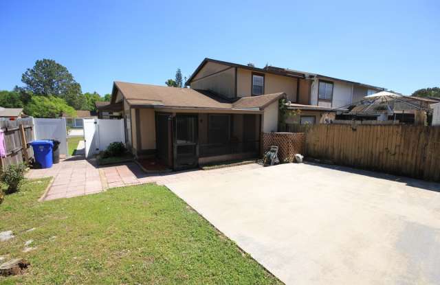 14022 Village View Dr Gallery 4