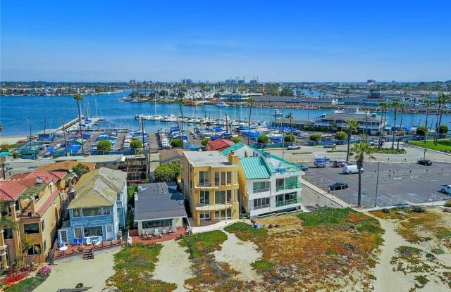 7019 E Seaside Walk Gallery 2