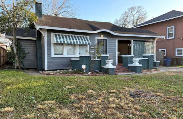 407 Palmero Street photos photos