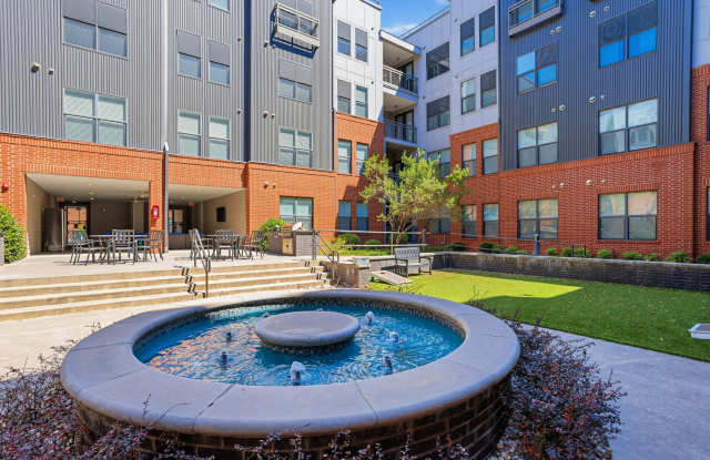 Steelyard Apartments Gallery 3