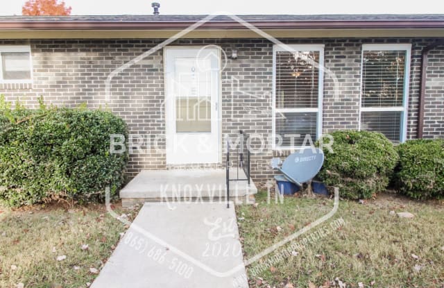 507 South Cedar Street - 507 South Cedar Street, Maryville, TN 37803