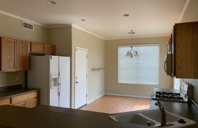 7648 W CARLOTA Lane Gallery 4