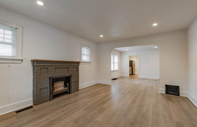 PRE-LEASING - 923 East Loren Street, Springfield, MO 65807