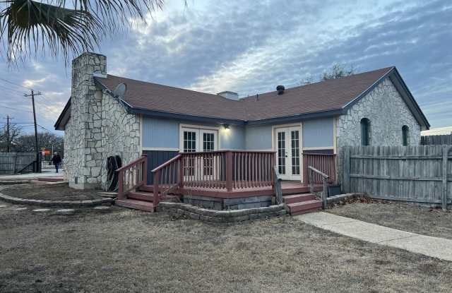 107 Wild Rose photos photos