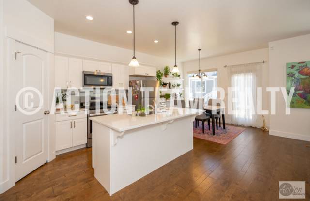 1729 North 3720 West Gallery 4