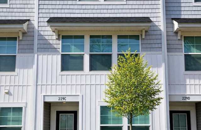 Brand New Townhome | 3 BR/3.5BA | 1-Car Garage | Near Downtown Mooresville photos photos
