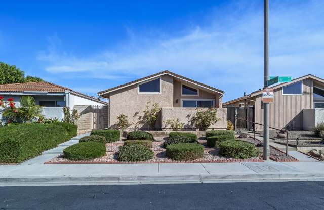 Camarillo | 3 Bed + 2 Bath + Large Bonus Room | Unfurnished photos photos