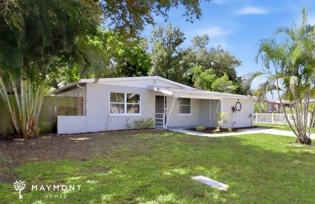 5600 93rd Avenue North Gallery 2
