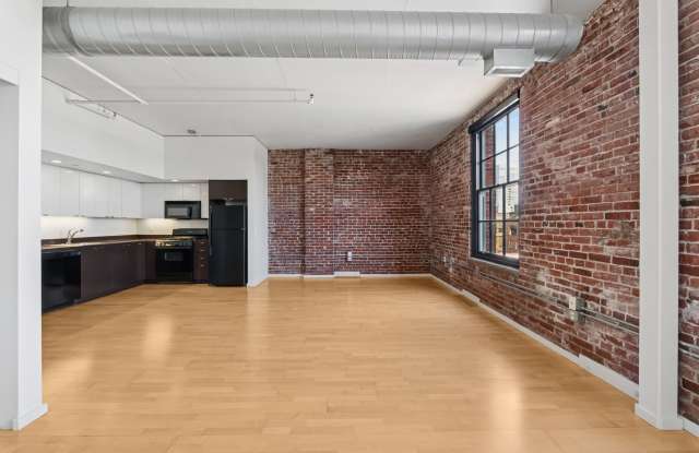Crane Flats and Lofts Gallery 3