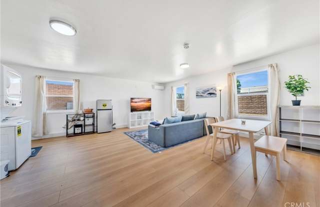 1345 Jellick Avenue Gallery 2