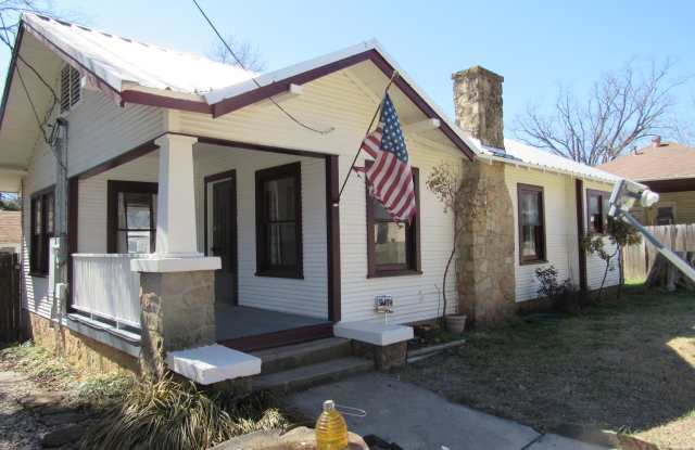 206 E Columbia St photos photos