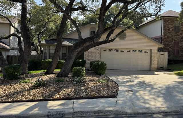 9538 Cloverdale photos photos 9538 Cloverdale photos photos