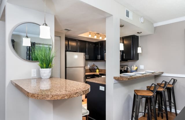 Lakes of Northdale Apartments Gallery 3