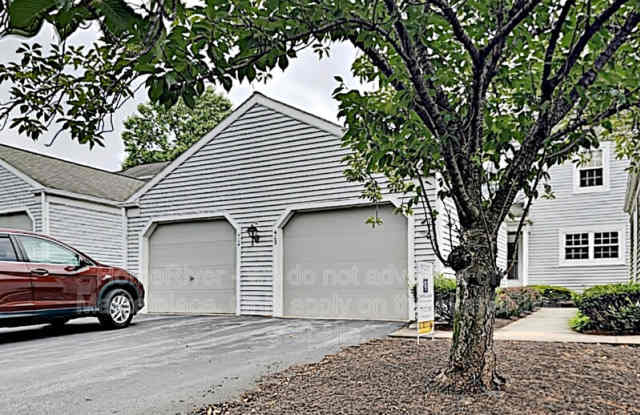 403 Cambridge Ct Gallery 1