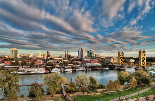 River Terrace Apartment Homes Gallery 4