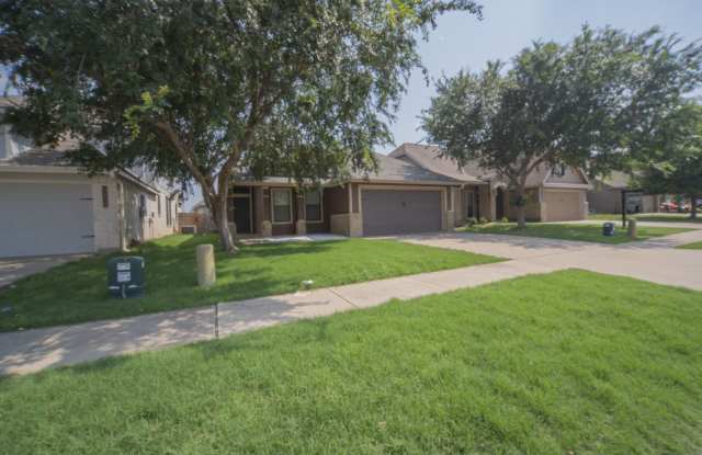 3416 Castleton Dr photos photos