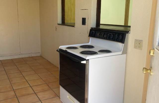 AVAILABLE NOW $200 off First Month Rent Gallery 3
