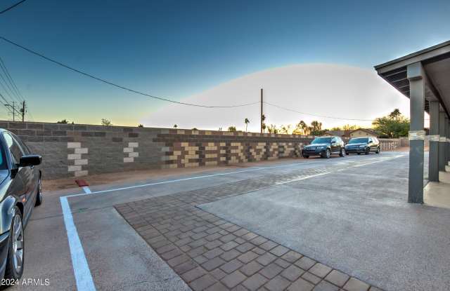 3900 S KYRENE Road - 3900 South Kyrene Road, Tempe, AZ 85282