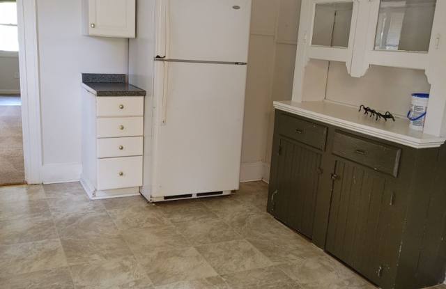 EDGEWOOD 2 BEDROOM RANCHER - 5 Carroll Avenue, Edgewood, MD 21040