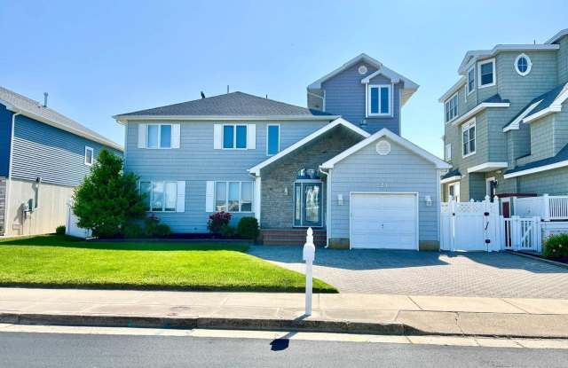 24 Ocean W Dr Gallery 2