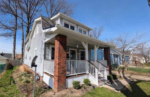 1902 Harding Drive photos photos