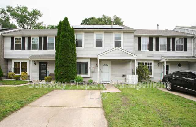 146 Shoreline Dr photos photos