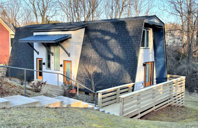 Asheville Duplex Rental-Oakley Area photos photos
