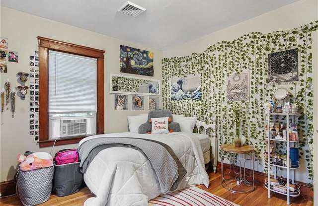 1012 Narragansett Blvd photos photos