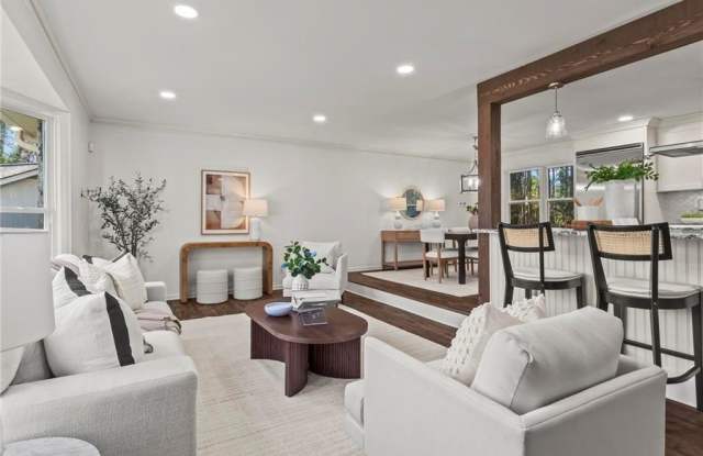1106 Aurora Court Gallery 3