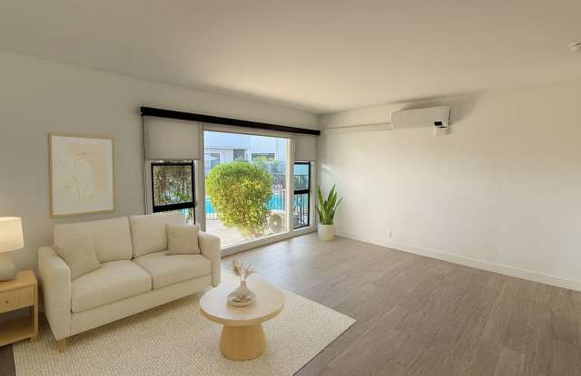 Live in one of the best locations in Los Angeles - Hollywood Hills photos photos Live in one of the best locations in Los Angeles - Hollywood Hills photos photos