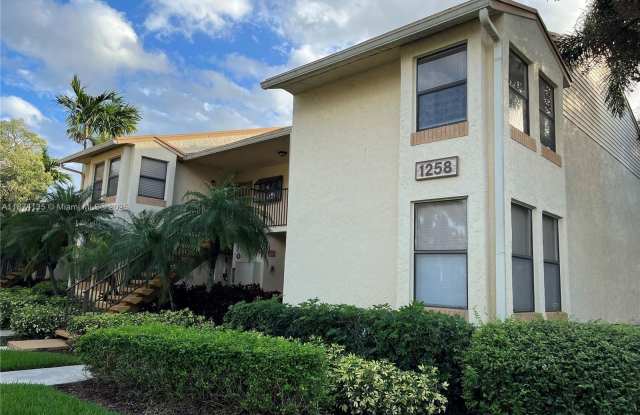 1258 S Military Trl photos photos