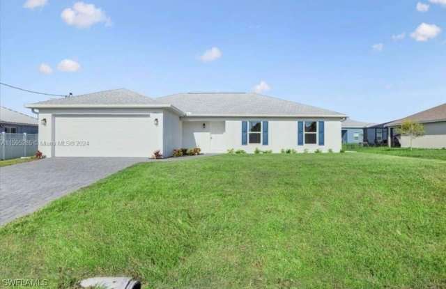 1711 NW 10 Place photos photos