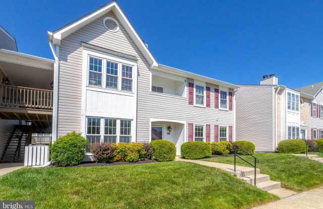 7825 HARROWGATE CIRCLE - 7825 Harrowgate Circle, West Springfield, VA 22152