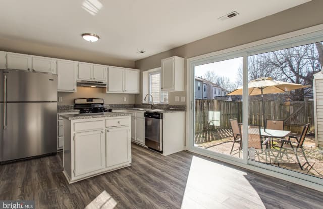 6510 MORNING GLEN COURT - 6510 Morning Glen Court, Franconia, VA 22315