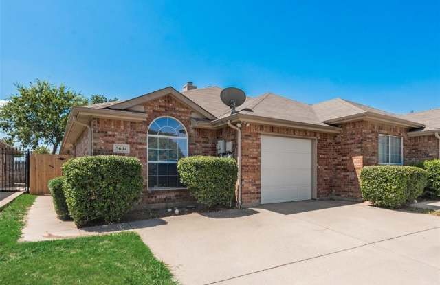 5604 Blackmon Court - 5604 Blackmon Court, Fort Worth, TX 76137
