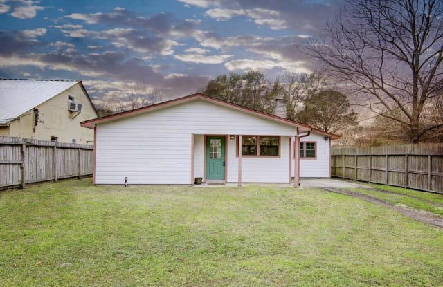 3028 Calhoun Street - 3028 Calhoun Street, Bacliff, TX 77518