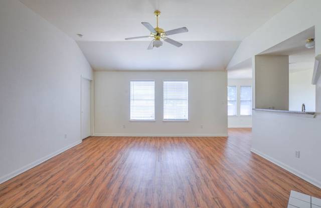 3819 Westfield Drive Gallery 4