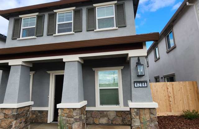 Beautifully maintained 3-bedroom, 2.5-bath, 1,856 sq ft in Folsom Gallery 3