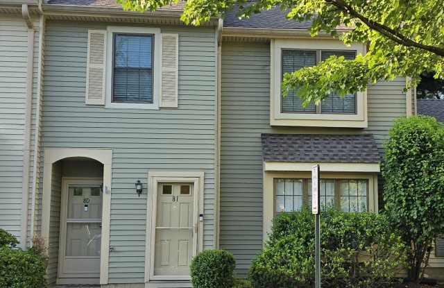 80 Bradford Court photos photos