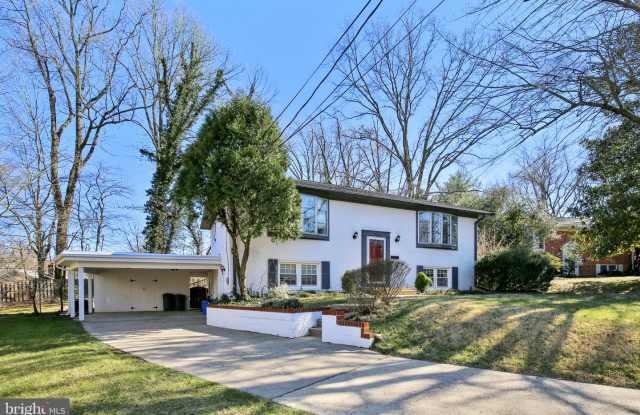 10605 SPRINGMANN DR Gallery 3